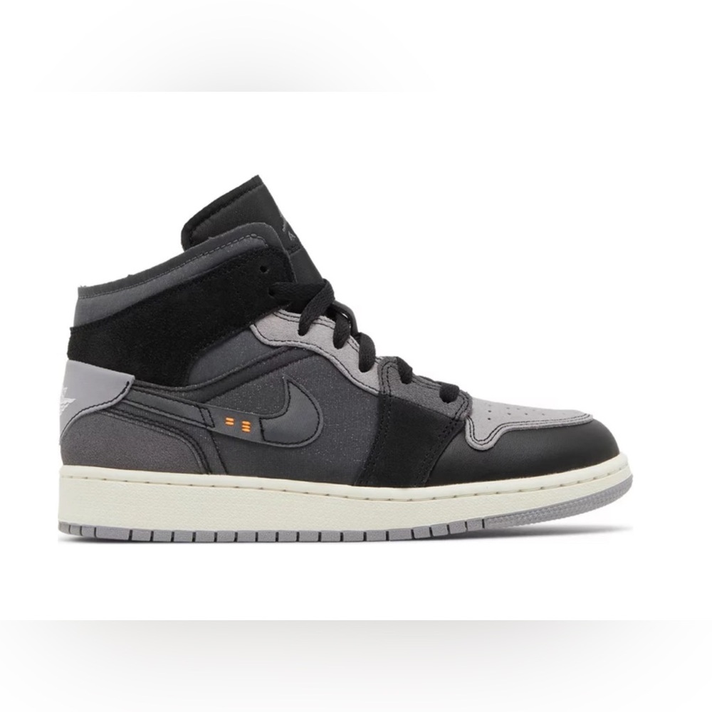 Jordan 1 Mid SE Craft Inside Out Black Kid's 9C